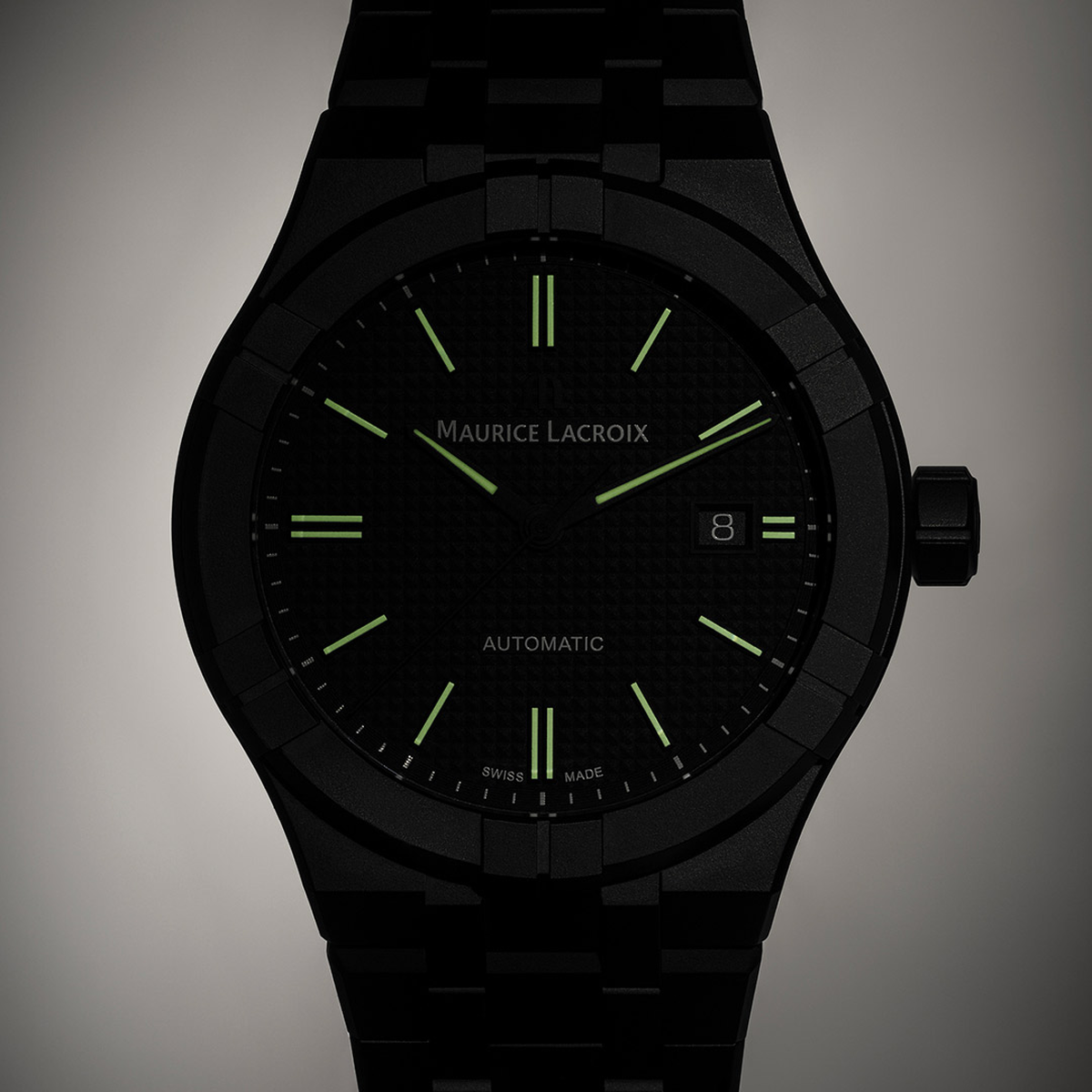 Maurice Lacroix Aikon Automatic Ceramic 42 mm 4 Maurice Lacroix Aikon Automatic Skeleton